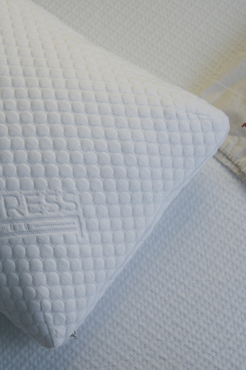 Best Pillow for Sleeping | Buy Pillow Online | Mattress Club